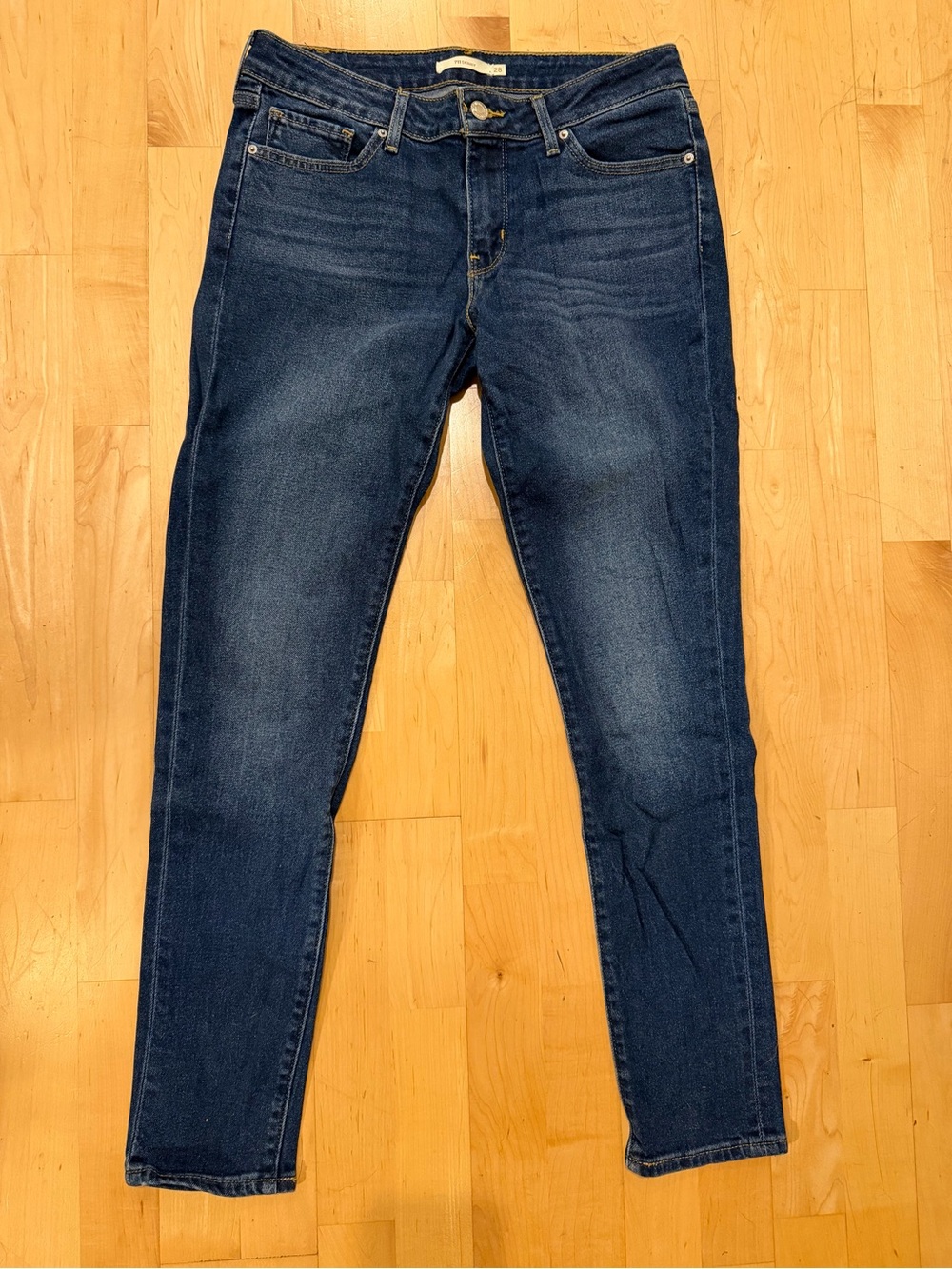 Levi's 711 Skinny Jeans, like new